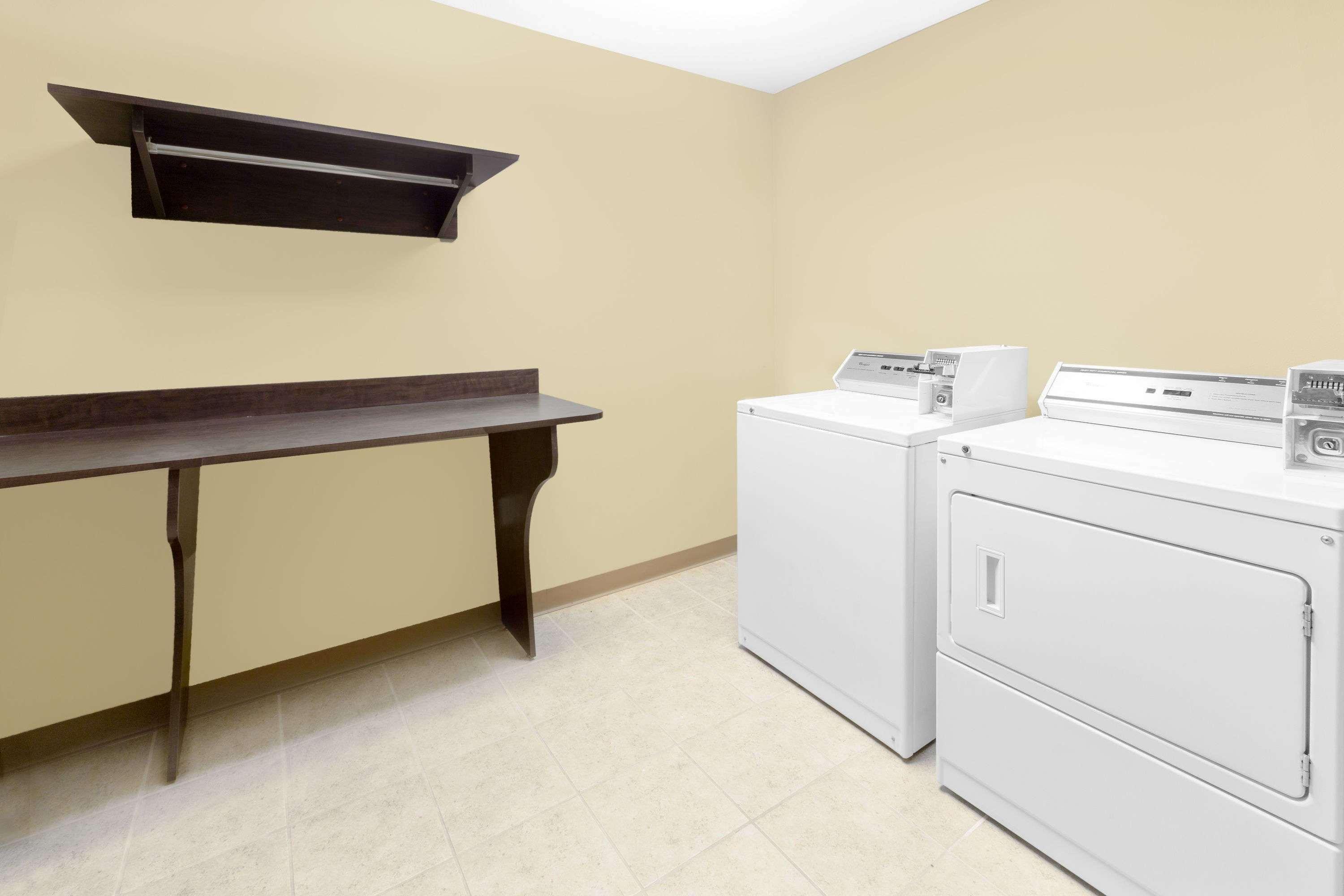 Microtel Inn & Suites By Wyndham Ozark Zewnętrze zdjęcie