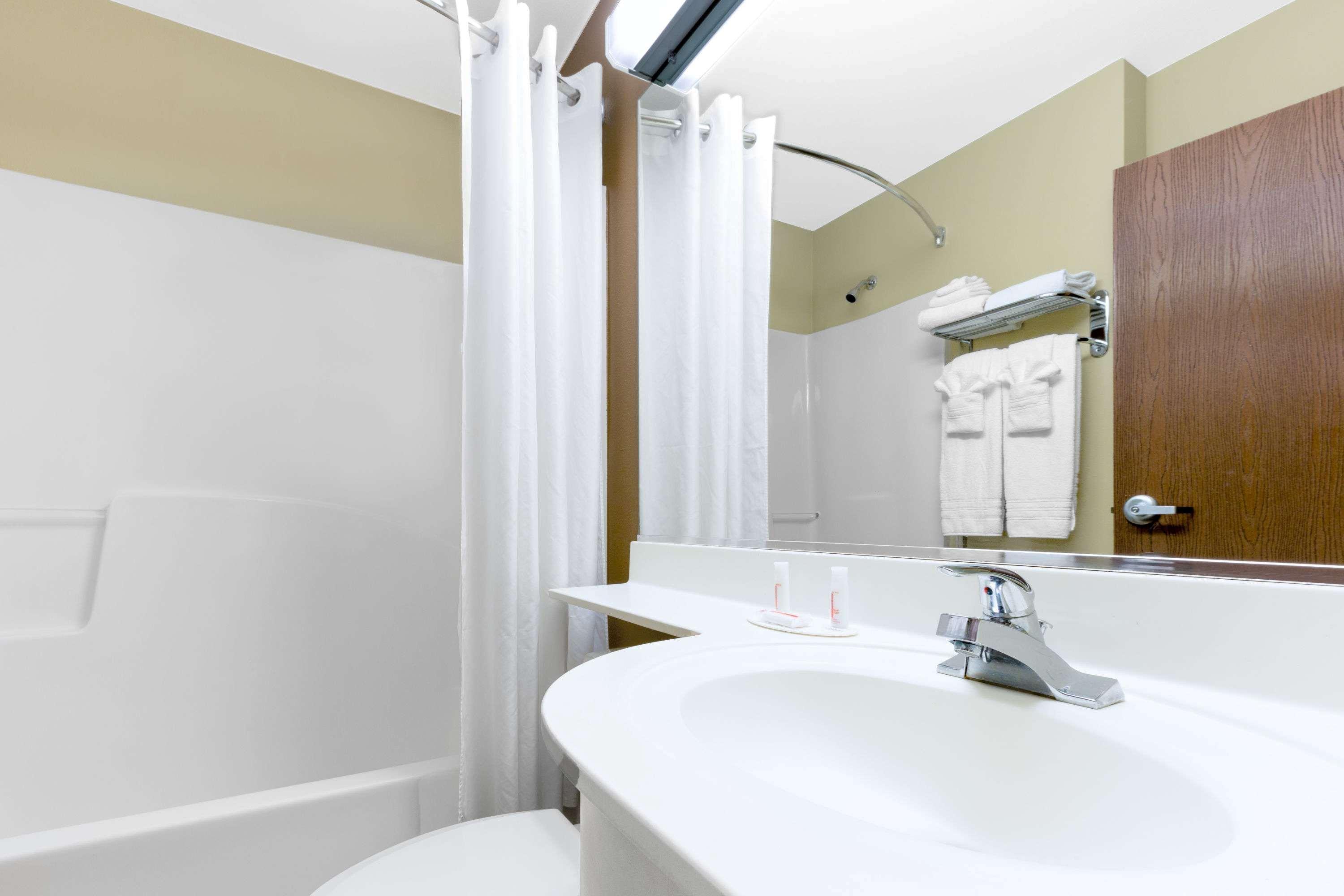 Microtel Inn & Suites By Wyndham Ozark Zewnętrze zdjęcie