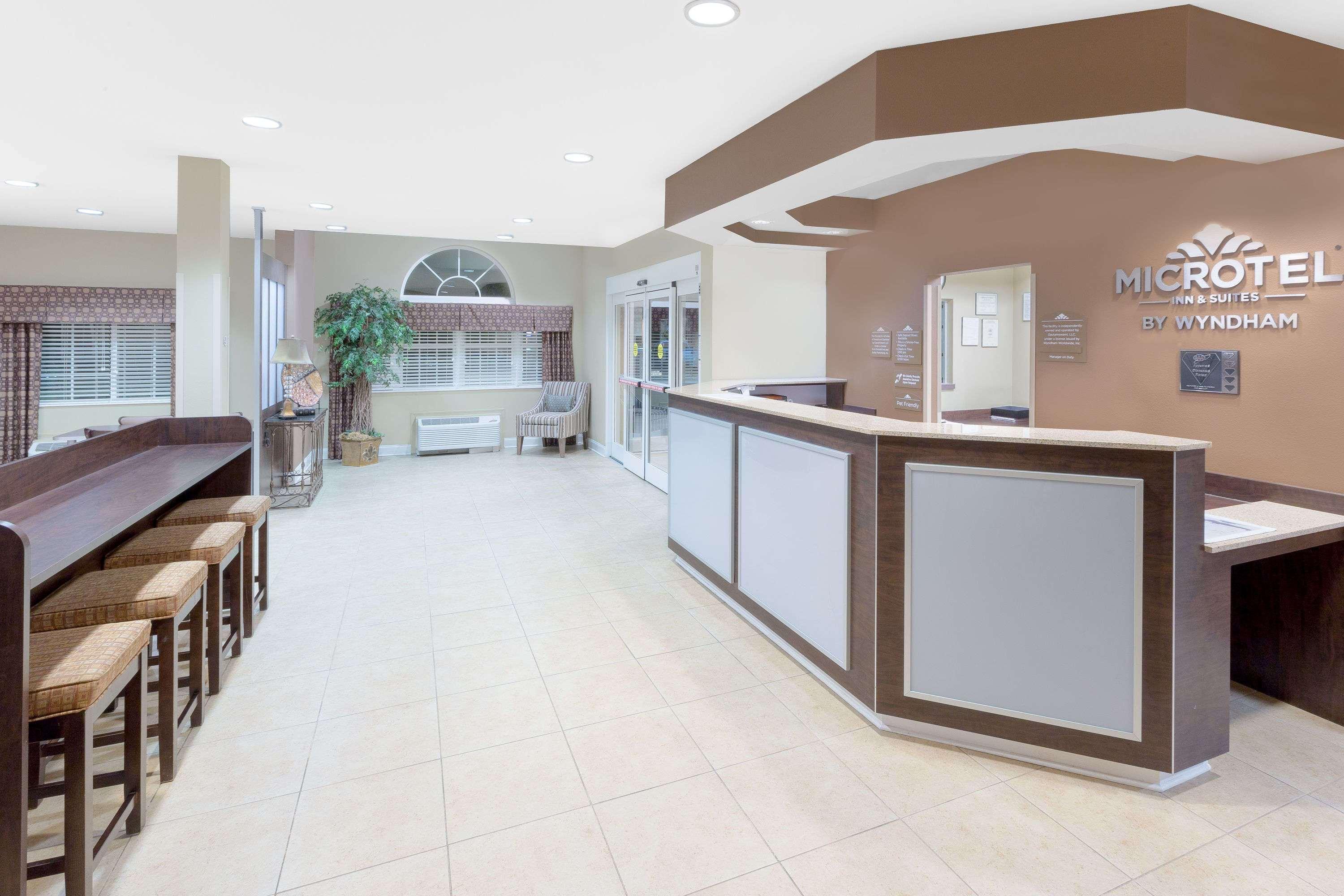 Microtel Inn & Suites By Wyndham Ozark Zewnętrze zdjęcie